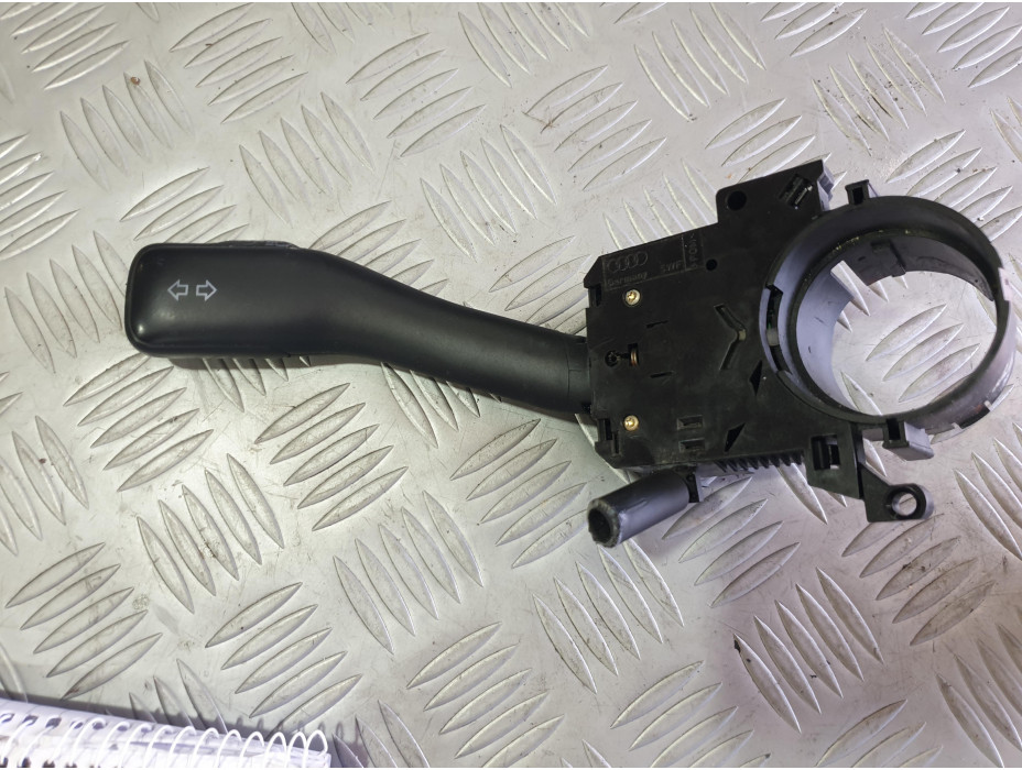 Лостче за мигачи за VW Passat B5 1.8 T комби