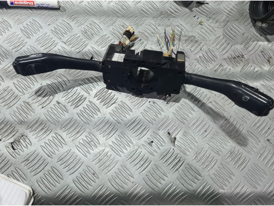 Лостчета за мигачи и чистачки  с бордови компютър и автопилот за Audi A6 C5 2.4 i Automat Sedan