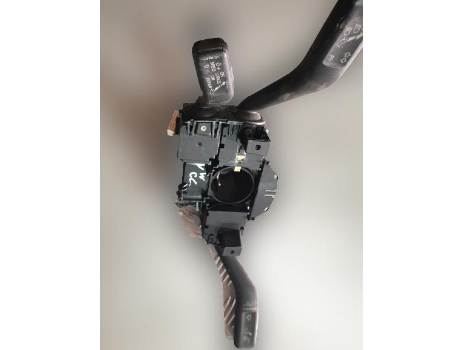 Лостчета за чистачки, мигачи и автопилот за VW Passat CC 2.0TSI