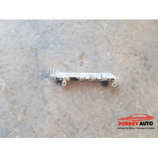 Ляв държач (предна броня) за Audi A8 D4