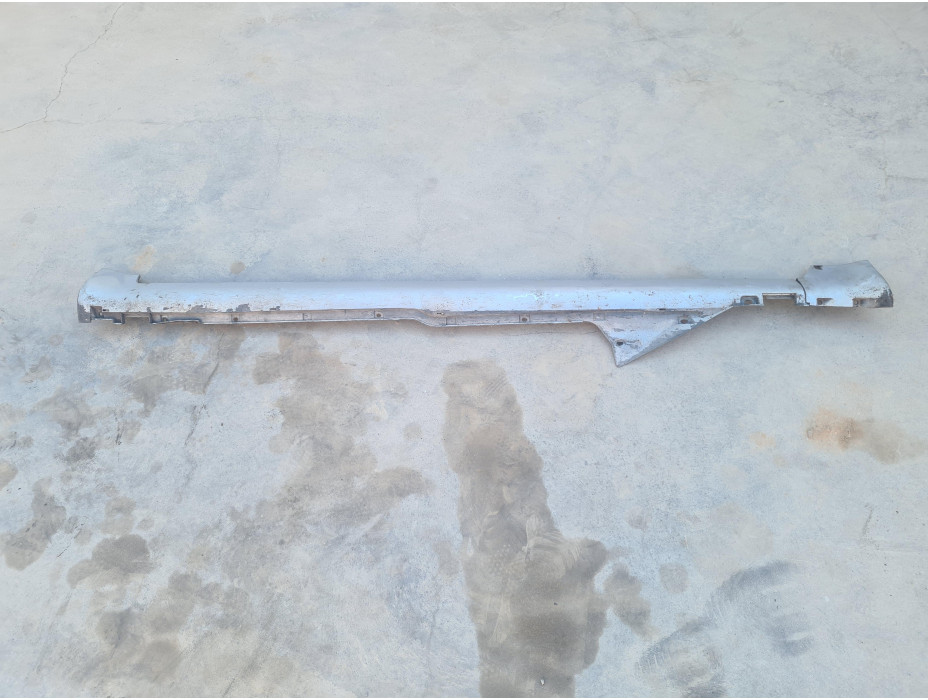 Ляв праг за Audi A6 C5 2.4 i Automat Sedan