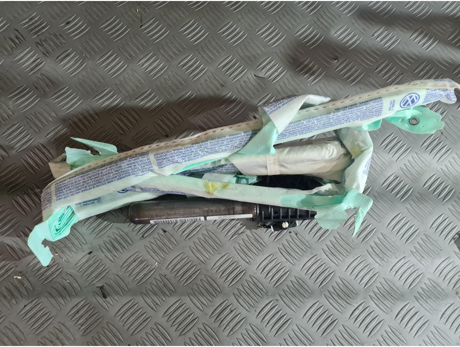 Ляв страничен airbag - завеса за Фолксваген Пасат Б7 / VW Passat B7 2.0 TDI