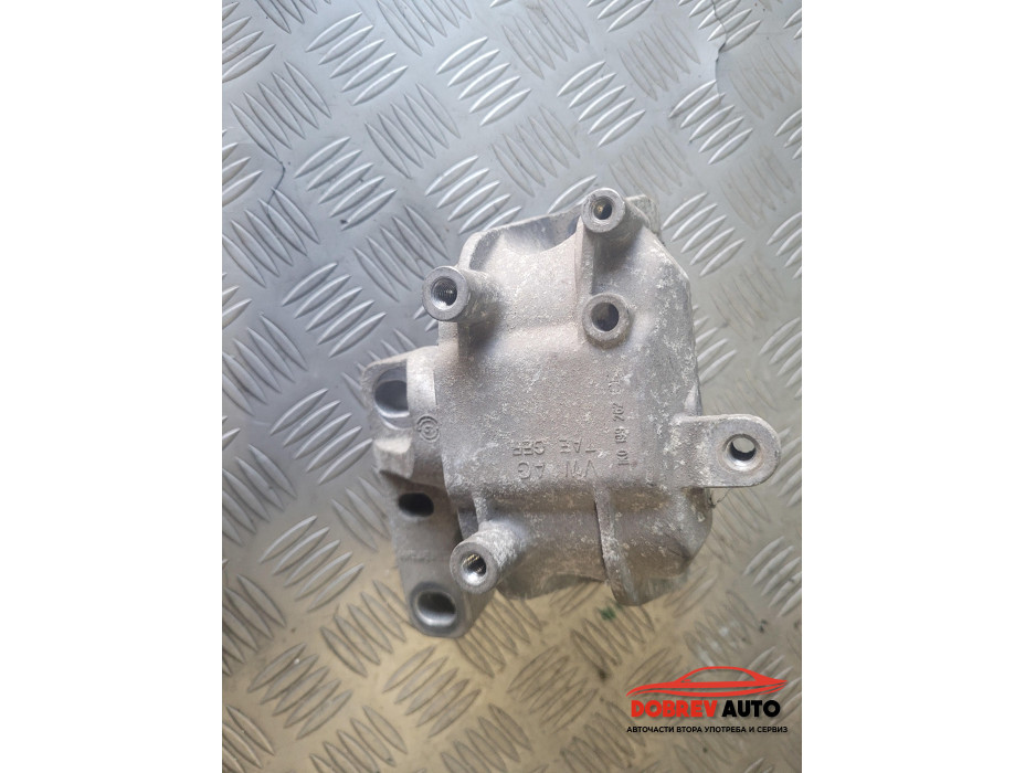 Ляв тампон за двигател за VW Golf 5 1.6 FSI