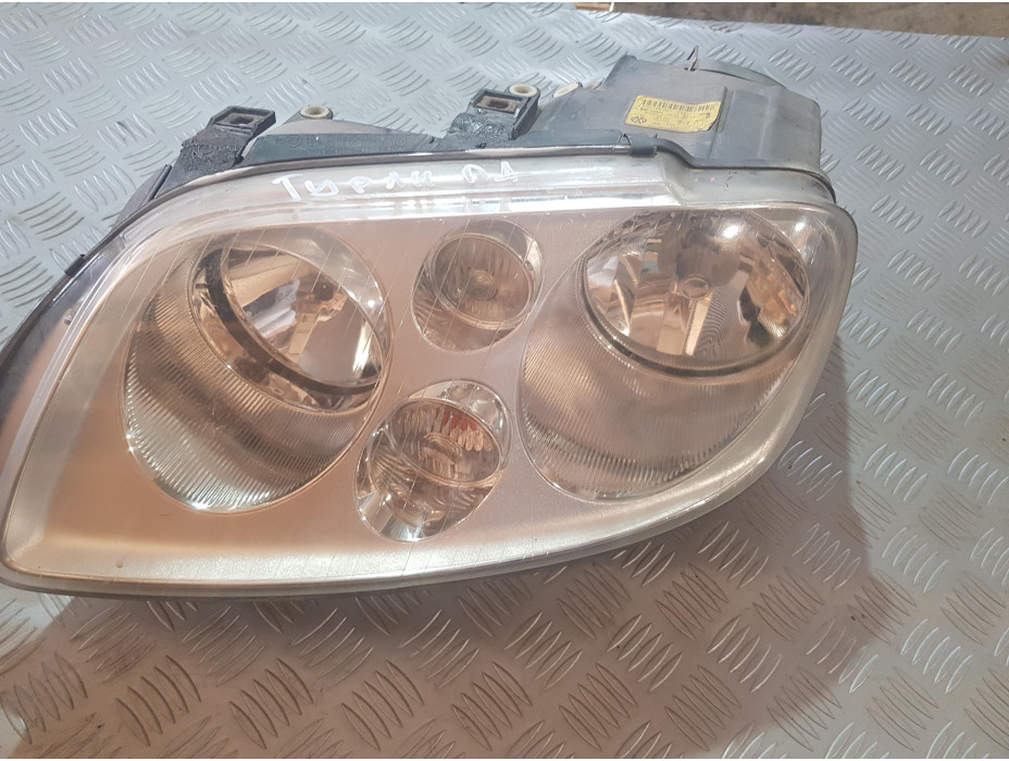 Ляв фар за Volkswagen Touran 1T