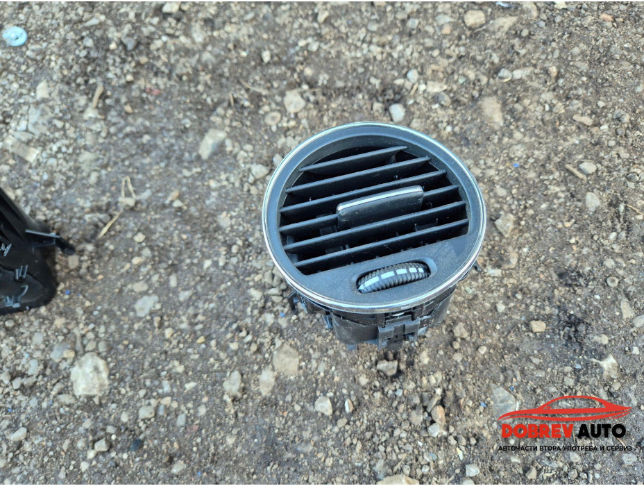 Лява духалка за табло за Mercedes CLS W219