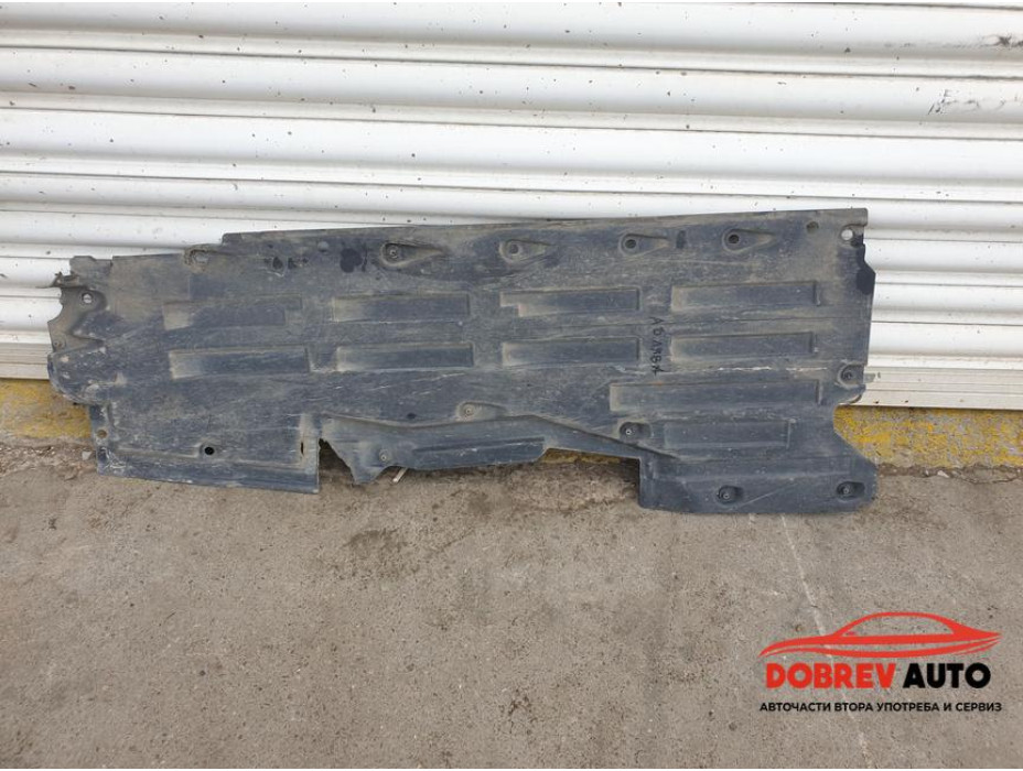 Лява кора под купето за Audi A8 D3 4.2 TDI