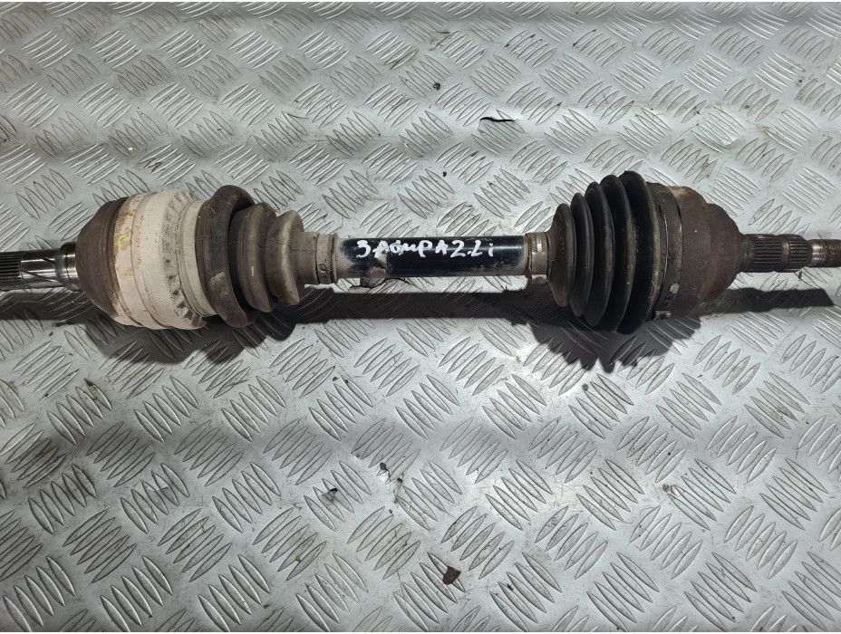Лява полуоска за Opel Zafira A 2.2 i 147 к.с.
