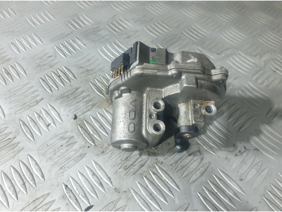 Ляво моторче за вихрови клапи за Audi A8 D3 3,0TDI