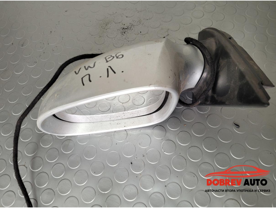 Ляво огледало за VW Passat B6 2.0 TDI BKP Sedan Ляво огледало за VW Passat B6 2.0 TDI BKP Sedan