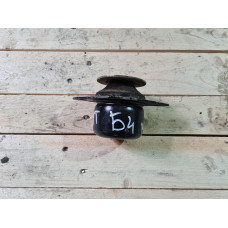 Малък тампон за двигател за Фолксваген Пасат Б4 / Volkswagen Passat B4 1.9 TDI