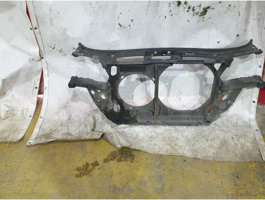 Маска за Ауди А6 Ц5 / Audi A6 C5 2.5 Dizel Маска за Ауди А6 Ц5 / Audi A6 C5 2.5 Dizel