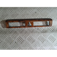 Махагонова лайсна - бутон аварийни за Audi A4 B5 Facelift