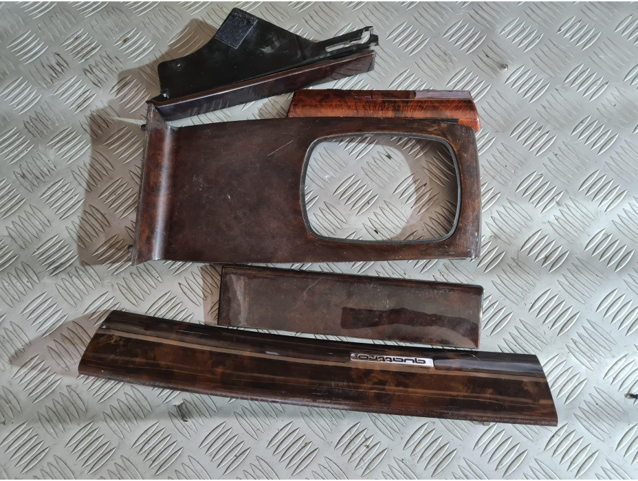 Махагонови лайсни за Audi A6 C5