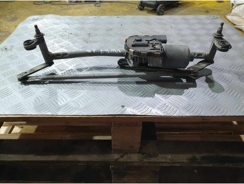 Машинка за чистачки за Фолксваген Пасат Б7 / VW Passat B7 2.0 TDI