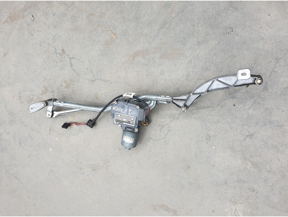 Механизъм за чистачки за Mercedes E Class W211 2.7CDI Механизъм за чистачки за Mercedes E Class W211 2.7CDI