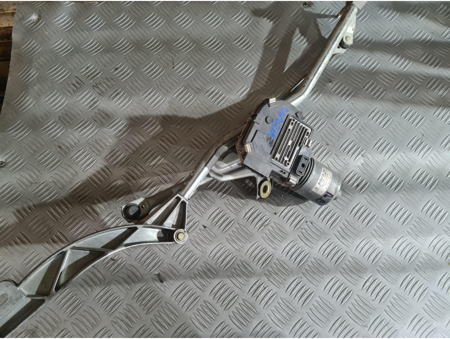 Механизъм за чистачки за Мерцедес Е 320 комби / Mercedes E 320 W211