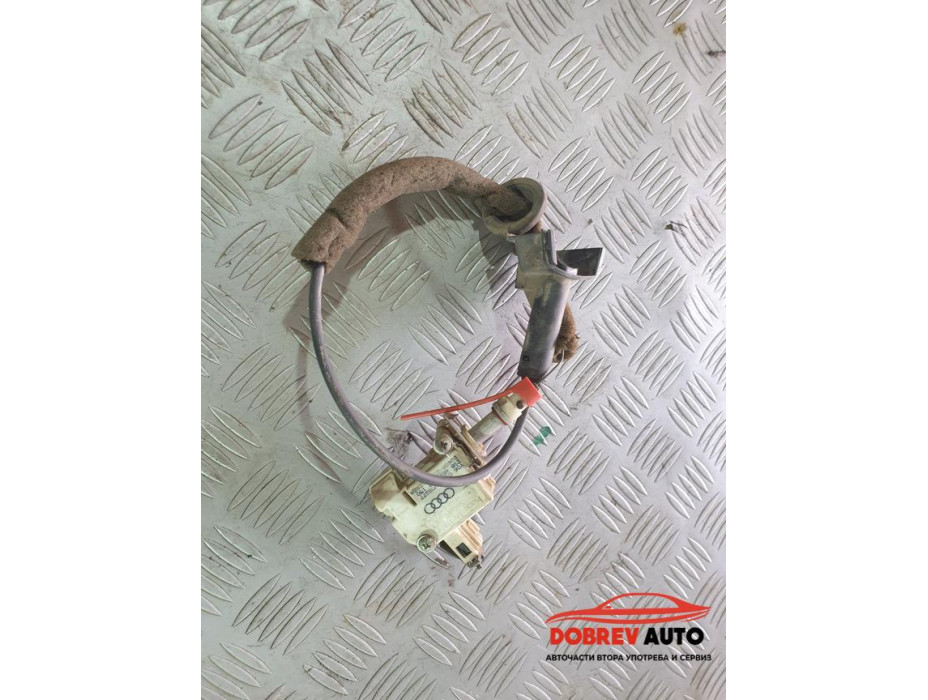 Механизъм отваряне резервоар за Audi A8 D3 4.2 FSI Long