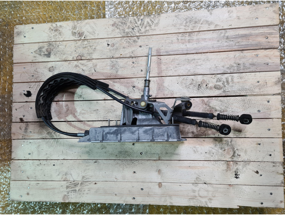 Механизъм с жила за ръчни скорости за Фолксваген Голф 5 / Volkswagen Golf 5 1.6FSI