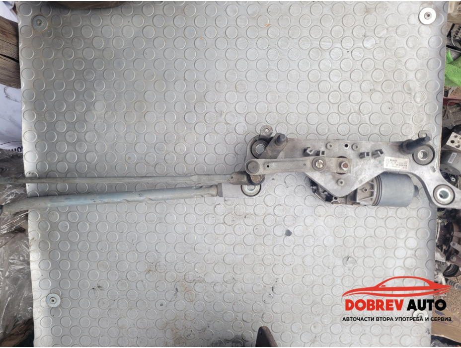 Механизъм чистачки за VW Touareg 7P Механизъм чистачки за VW Touareg 7P