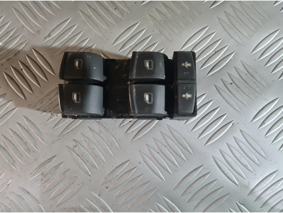 Модул за ел. стъкла за Audi A8 D3 4.2i Long Модул за ел. стъкла за Audi A8 D3 4.2i Long