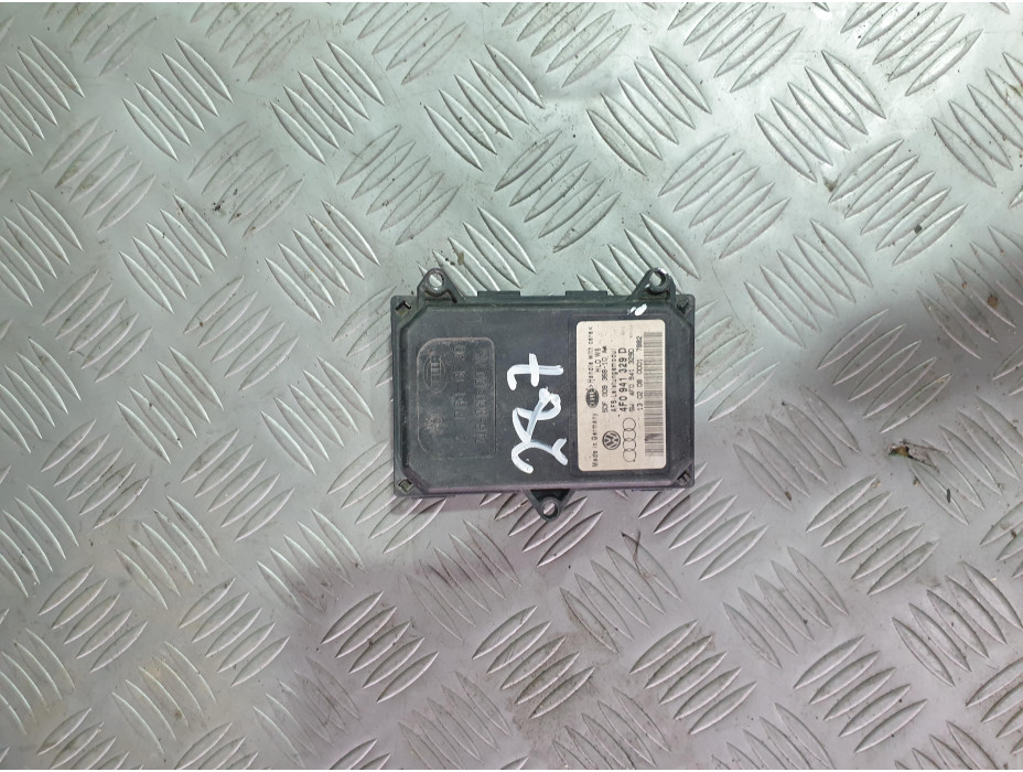 Модул за завиване на фарове за Ауди А8 Д3 / Audi A8 D3 4.2 i 335к.с.