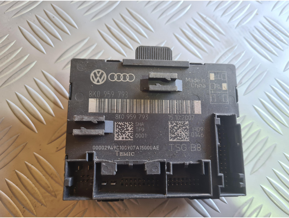 Модул за предна лява врата за Audi A5 8T