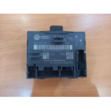 Модул управление врата за Audi A4 B8