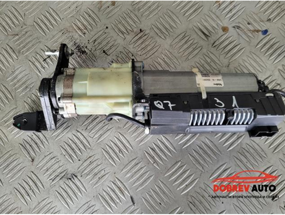 Моторче багажник (ляво) за Audi Q7 4L