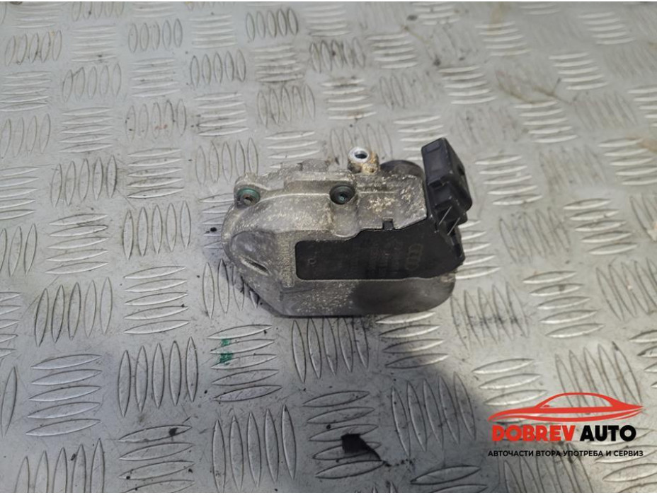 Моторче вихрови клапи за Audi A8 D3 3.0 TDI Моторче вихрови клапи за Audi A8 D3 3.0 TDI