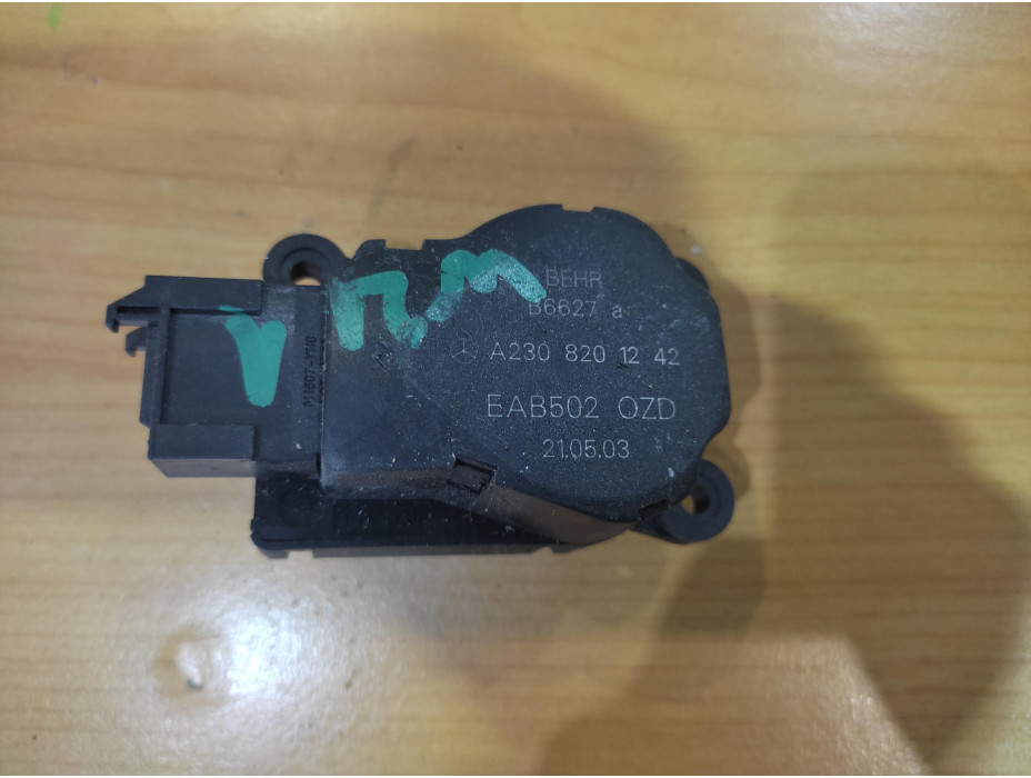 Моторче за клапа за парно - 131 за Mercedes E Class W211