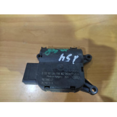 Моторче за клапа за парно - 154 за Audi A3 8P