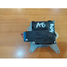 Моторче за клапа за парно - 304 за Audi A8 D3