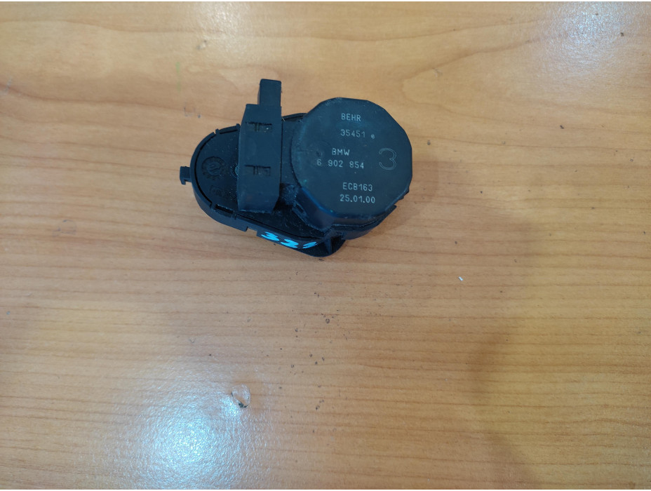 Моторче за клапа за парно - 321 за BMW 3 серия E46 - Купе