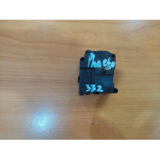 Моторче за клапа за парно - 332 за VW Phaeton