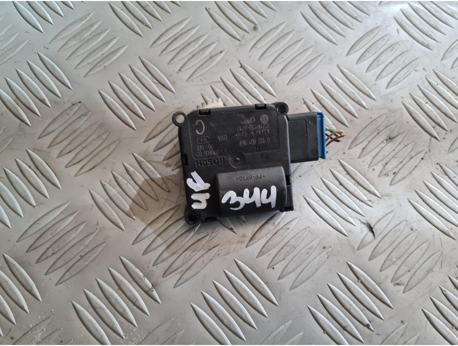 Моторче за клапа за парно - 344 за Audi A6 C6 3.2 FSI Quattro