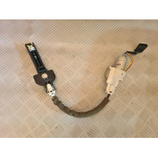 Моторче за ляв колан за Audi A8 D3 4.2i Long