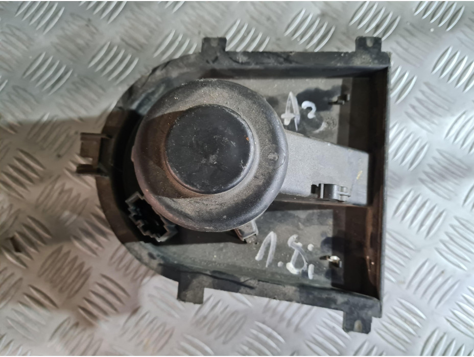 Моторче за парно за Audi A3 8L 1.8 i