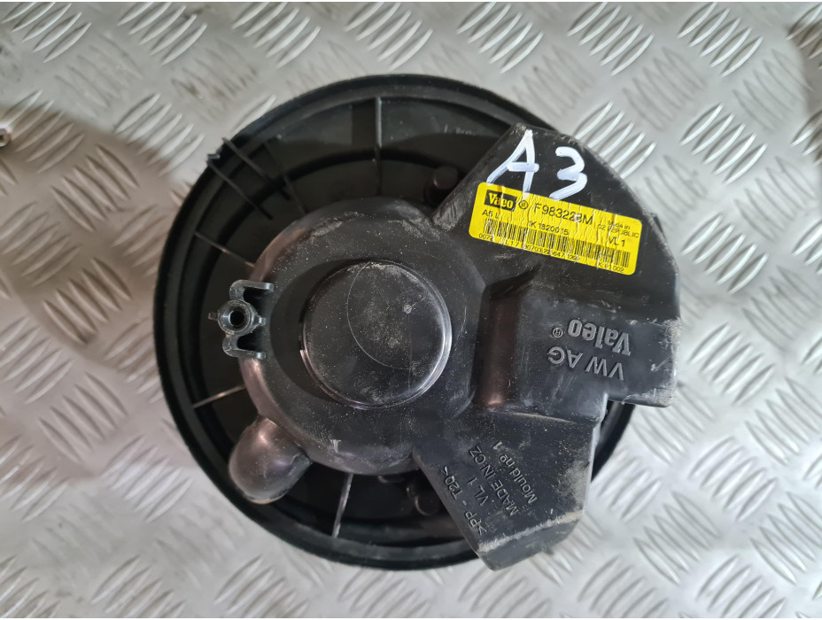 Моторче за парно за Audi A3 8P