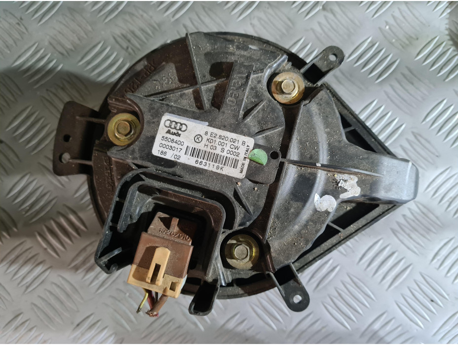 Моторче за парно за Audi A4 B6