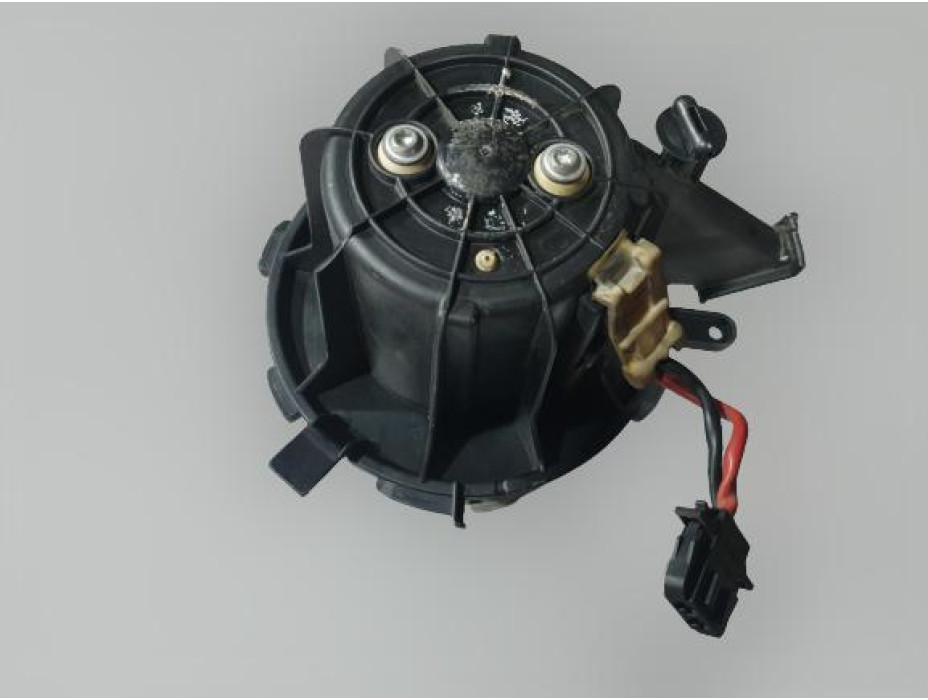 Моторче за парно за Audi A5 8T 2.7TDI