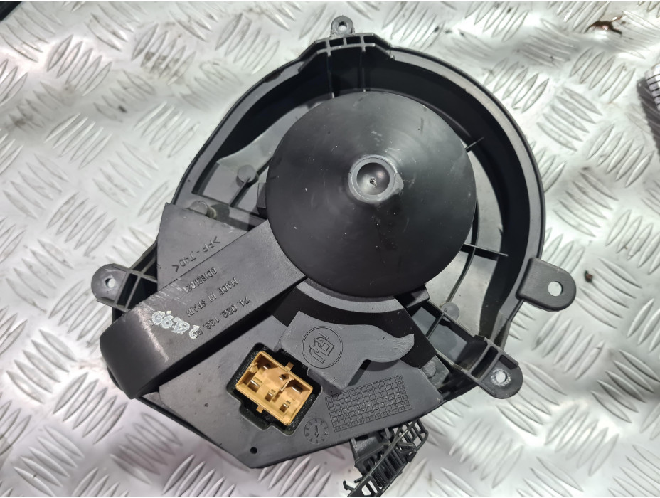 Моторче за парно за VW Passat B5 2.5 TDI