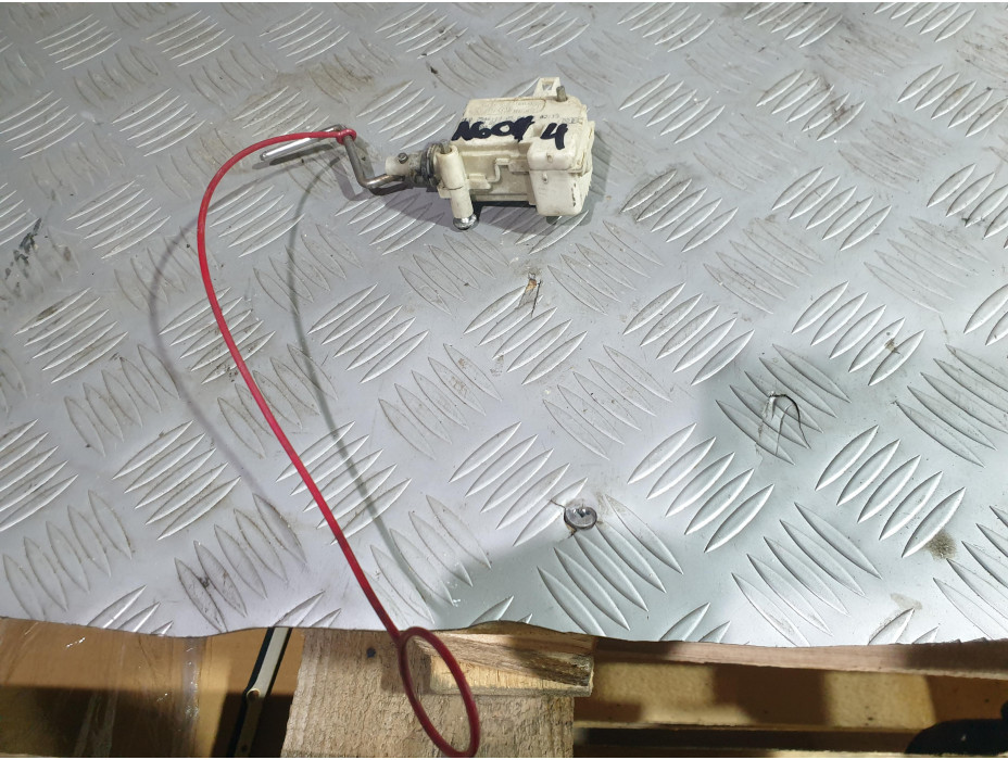 Моторче за резервоар за Ауди А6 Ц5 2.5 Дизел / Audi A6 C5