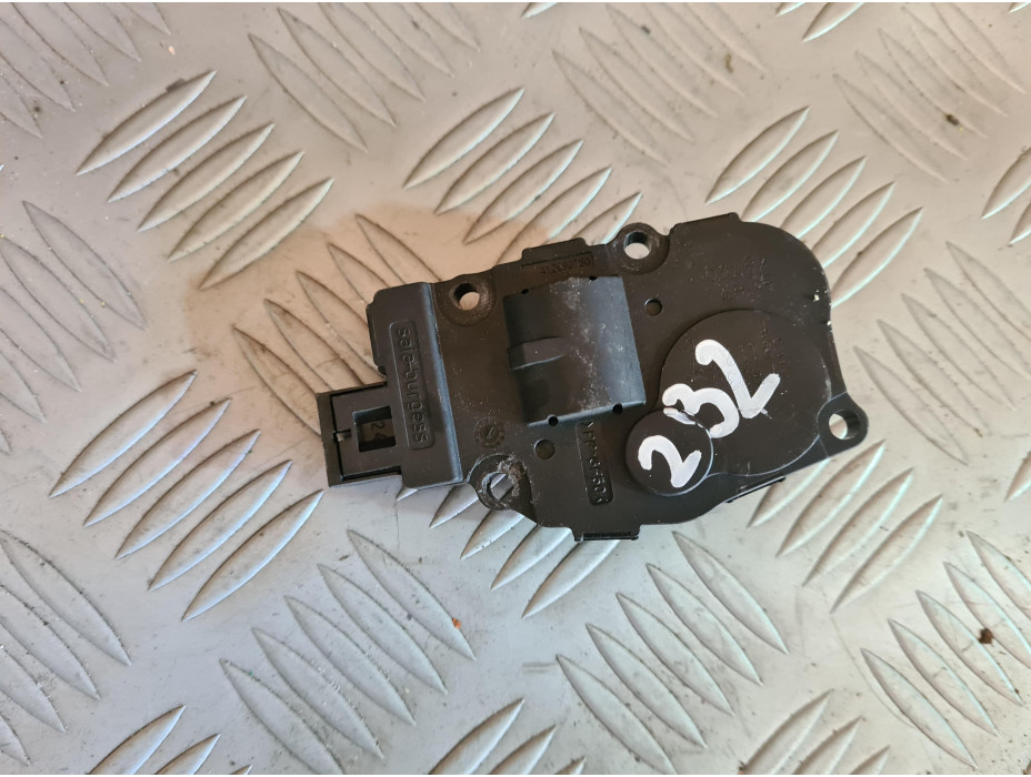 Моторче клапа 232 Mercedes S320 CDI W221