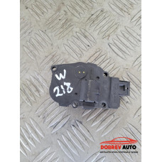 Моторче клапа парно (2) за Mercedes CLS W218