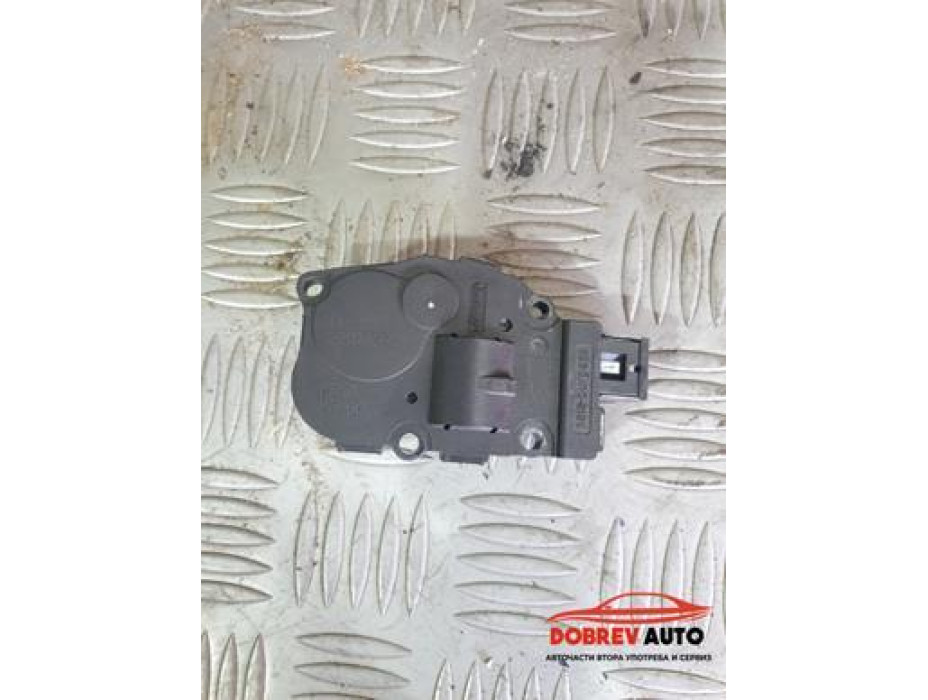 Моторче клапа парно (4) за Mercedes S 500 Long W221 Моторче клапа парно (4) за Mercedes S 500 Long W221