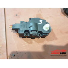 Моторче клапа парно (5) за Audi A5 8T 2.0 TDI Sportback