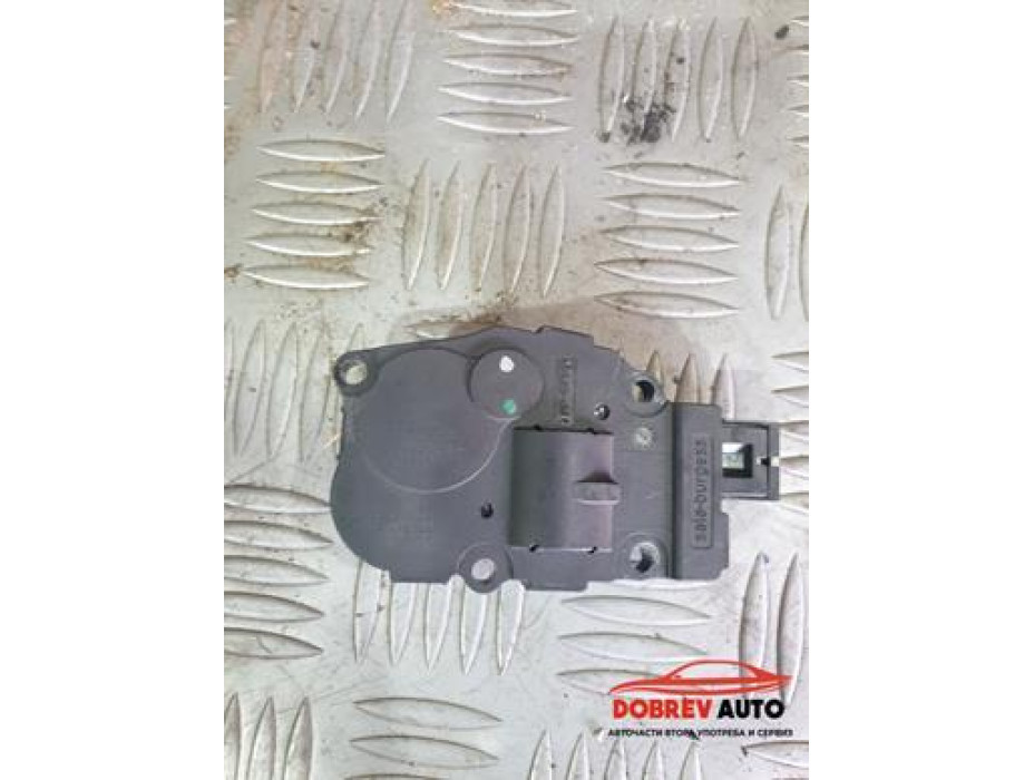 Моторче клапа парно (5) за Mercedes S 500 Long W221 Моторче клапа парно (5) за Mercedes S 500 Long W221