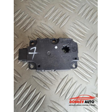 Моторче клапа парно (7) за Audi A8 D4 3.0 TDI