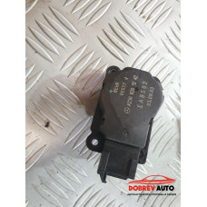 Моторче клапа парно (8) за Mercedes E Class W211