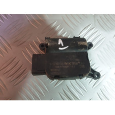 Моторче клапи парно за VW Passat CC 2.0TSI - Номер 1